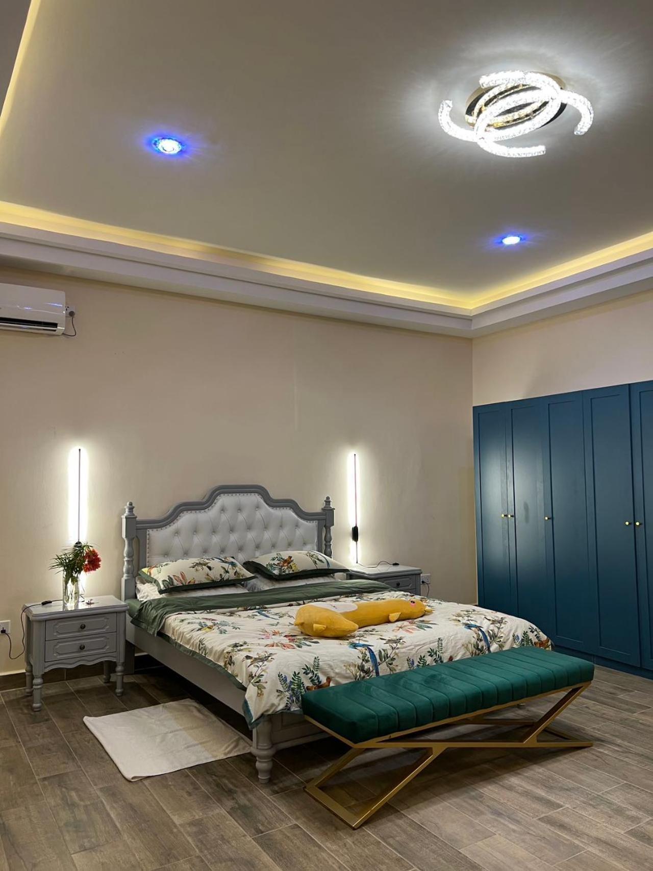 Grand Leone Hotel Фрийтаун Екстериор снимка