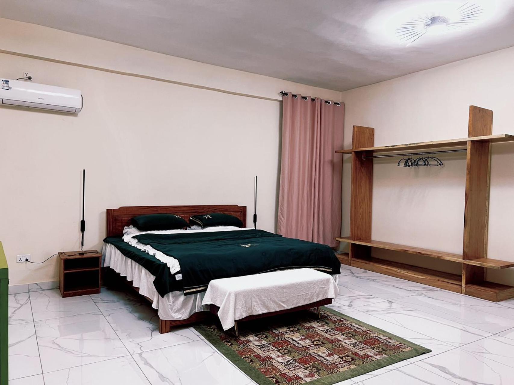 Grand Leone Hotel Фрийтаун Екстериор снимка