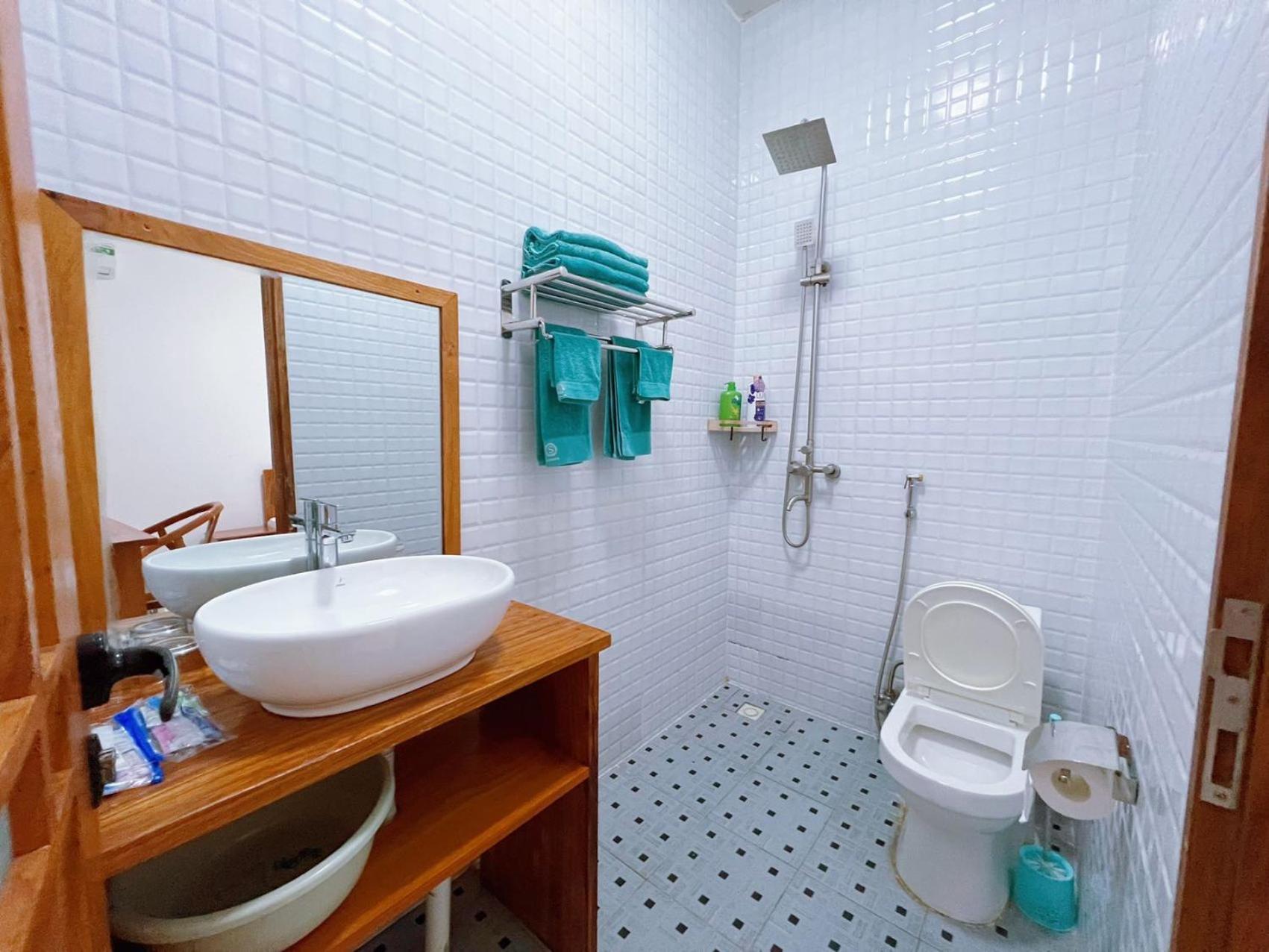 Grand Leone Hotel Фрийтаун Екстериор снимка